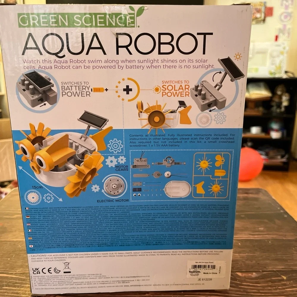 SMITH Aqua Robot Kit with Yellow and Blue Accents